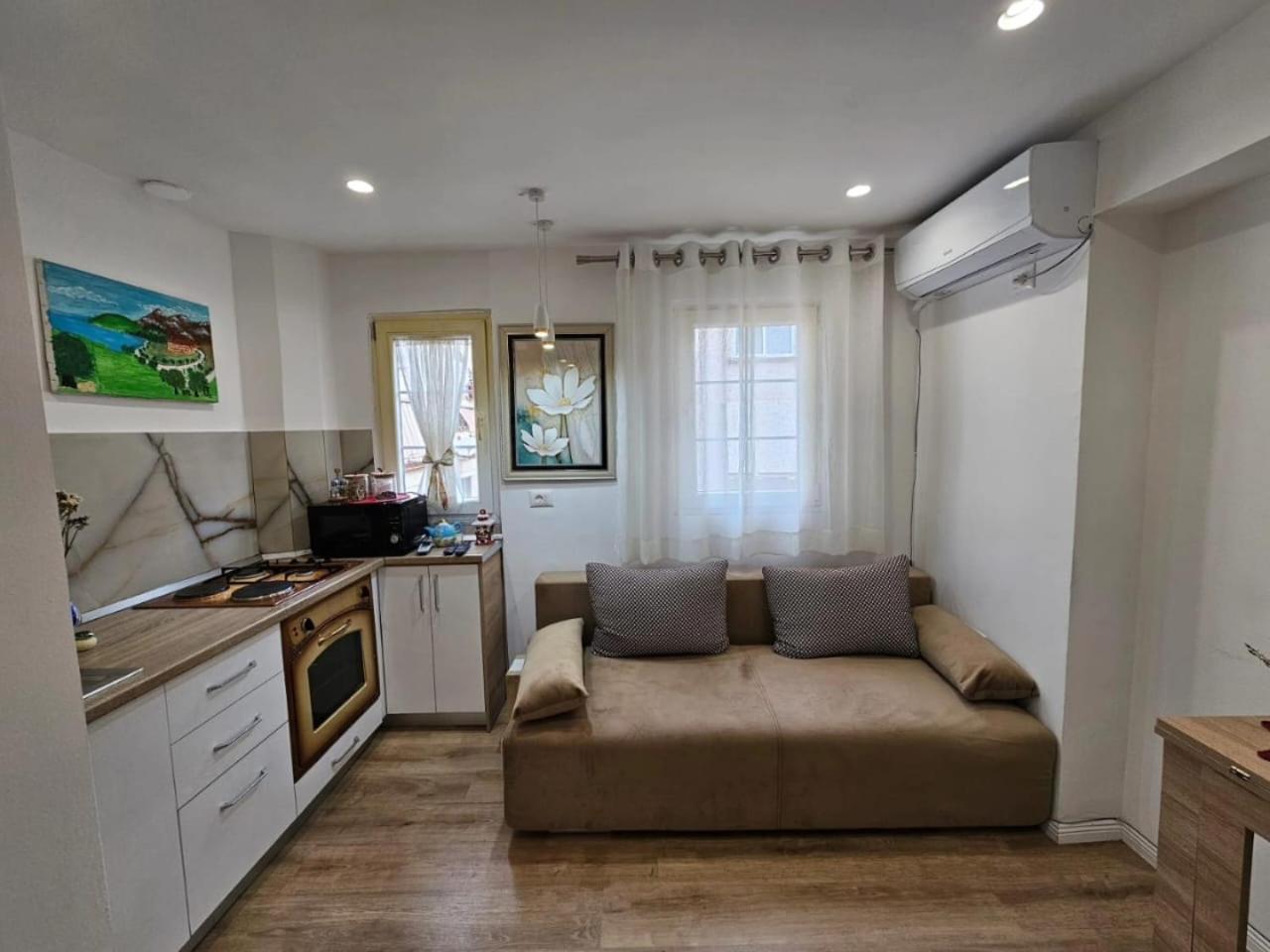 Alan Apartments 4 Myslym Shyri Tiranë Luaran gambar